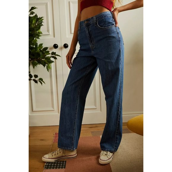 NWT Levi's High Waisted Straight Jeans - Picture 1 of 5